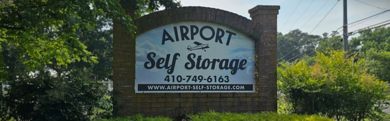 Airport Self Storage facility sign.