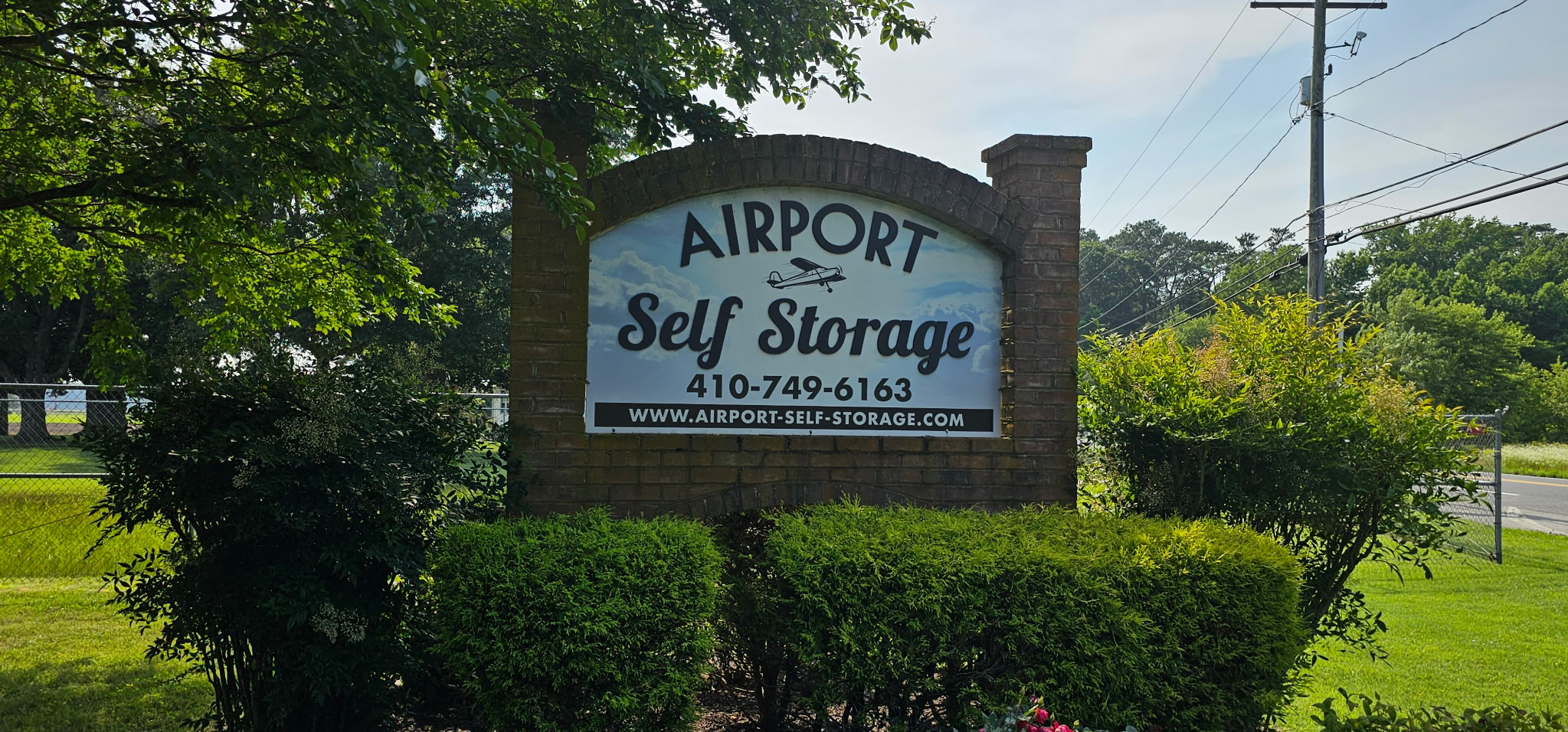 Airport Self Storage facility sign.